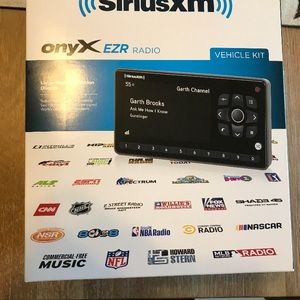 NIB SiriusXM onyX EZR Radio with Vehicle Kit